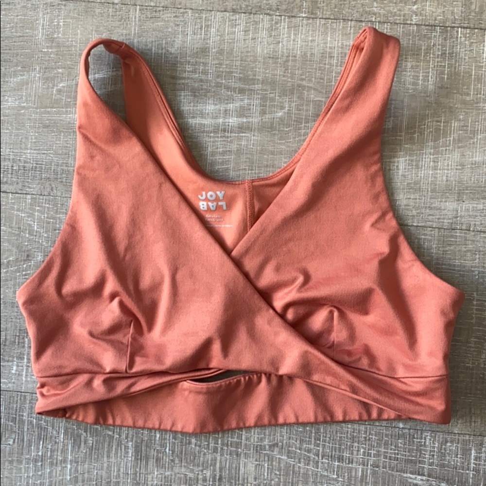 Sports bra
